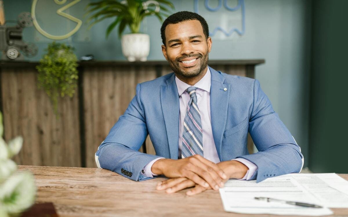entrevistas na área da saúde, perguntas técnicas em entrevistas, como se preparar para entrevistas, empatia em entrevistas de saúde, dicas para entrevistas médicas, comportamento em entrevistas, como se destacar em entrevistas, saudeline.com, saúdeline.com, saudeonline.com, saúdeonline.com, saudeline, saúdeline, saudeonline, saúdeonline,